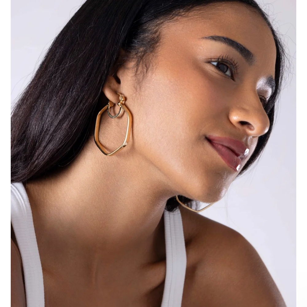 Honeycomb Gold Hoop Earrings
